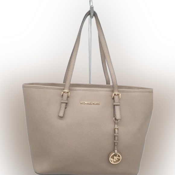 Michael Kors Handbags - Michael Kors NEW Gray/ Taupe Bag